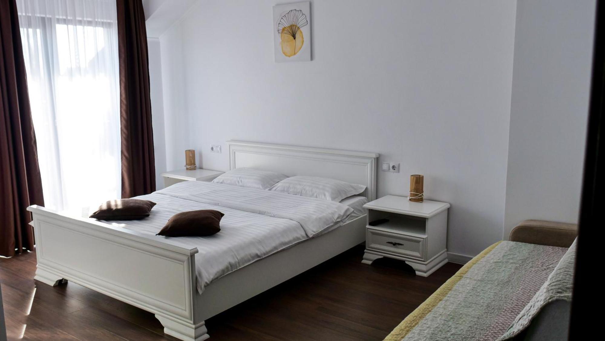 Casa Ambientt Curtea de Argeş Exterior foto